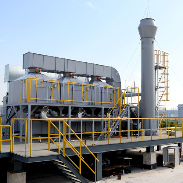 噴漆廢氣:干式過濾+活性炭吸附脫附 噴漆廢氣:干式過濾+活性炭吸附脫附